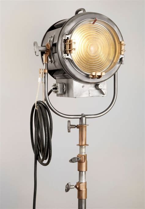 S Mole Richardson Junior K Fresnel Tungsten Light Lens