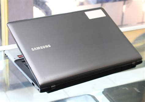 Jual Laptop Samsung Np V X Amd A Di Malang Jual Beli Laptop Bekas