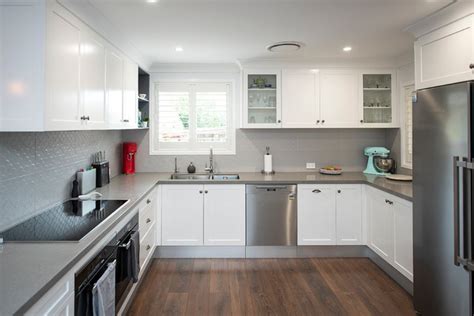 Kitchen With Caesarstone Oyster Benchtops Classique Chic Cuisine