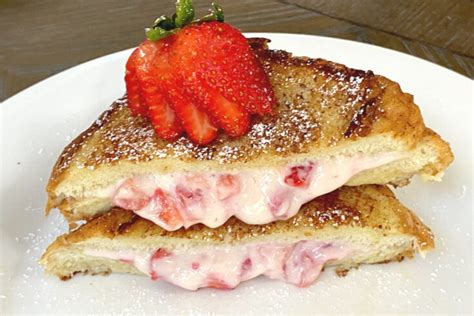 Strawberry Cheesecake Stuffed French Toast Recipe