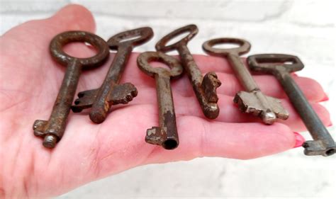 Rustic Home Decor Vintage Key Antique Skeleton Key Old Key Etsy