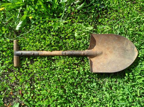 Four Bees Us Model 1910 T Handle Trench Shovel Ww1 Vintage