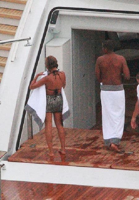 Retro Bikini Beyonce Knowles Strips Into A Red Bikini As She Celebrates Her Th Birthday In