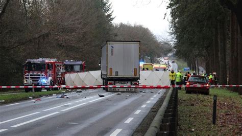 Ernstig Ongeluk Op N35 Bij Haarle Weg In Beide Richtingen Afgesloten