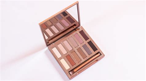 6 Gründe Urban Decay Naked Ultimate Basics Palette zu lieben