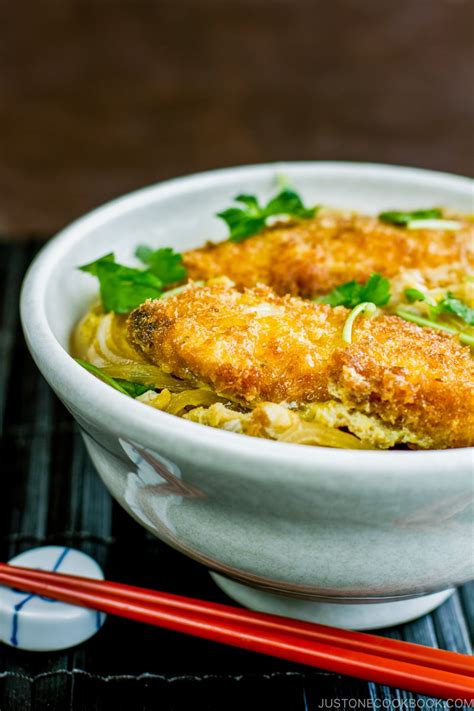 Chicken Katsudon チキンカツ丼 • Just One Cookbook