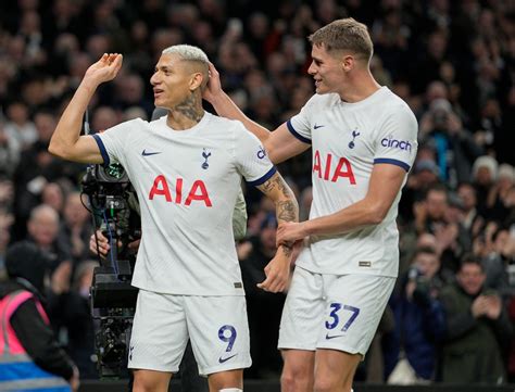 Watch Tottenham Hotspur vs. Aston Villa: Premier League free live ...