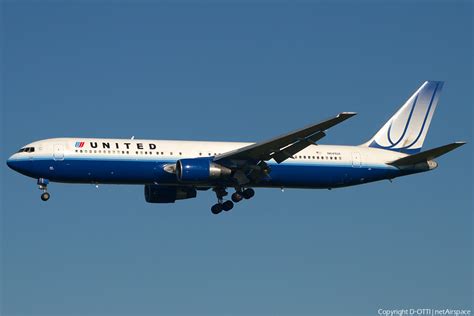 United Airlines Boeing Er N Ua Photo Netairspace