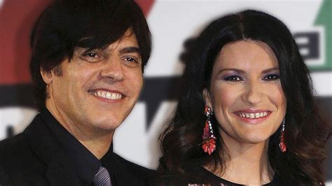 Laura Pausini Se Casa KISS FM