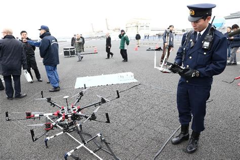 「迎撃ドローン」出動！ 警視庁、東京マラソン控え訓練公開 フォトジャーナル 産経フォト