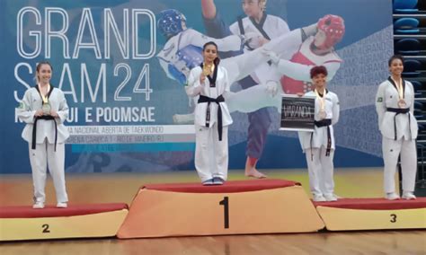 Alunos do CEF Drª Zilda Arns se destacam no Grand Slam de Taekwondo