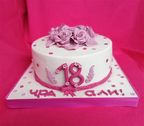Рози торта - Cake by CakeBI9 - CakesDecor