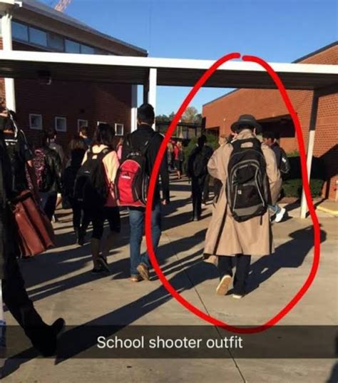 The Columbine Pictures They Don't Want You to See - kyi83oe