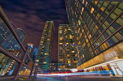 Premium Photo Skyscrapers In Canary Wharf London