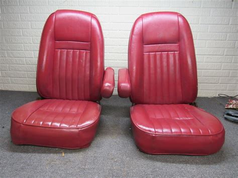 Red Bucket Seats for sale | Only 2 left at -70%