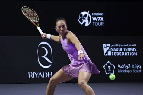 Tennis Masters Wta Zheng Bat Paolini Et Rejoint Sabalenka Et Gauff