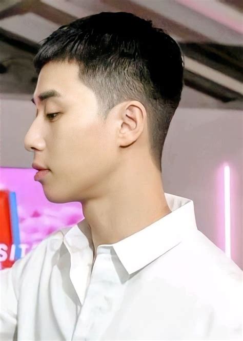 Jawline Men Chiseled Jawline Asian Haircut Park Seo Jun Seo Joon Cute Love Pictures Long