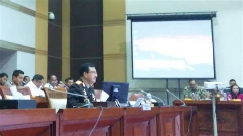 Kenakan Pakaian Dinas Lengkap Bg Tampak Tenang Jalani Uji Kelayakan