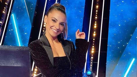 Denitsa Ikonomova De Retour Dans La Saison De Danse Avec Les Stars