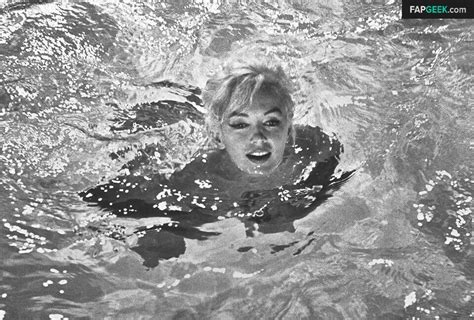 Marilyn Monroe Marilynmonroe Nude Leaked Onlyfans Photo FapGeek