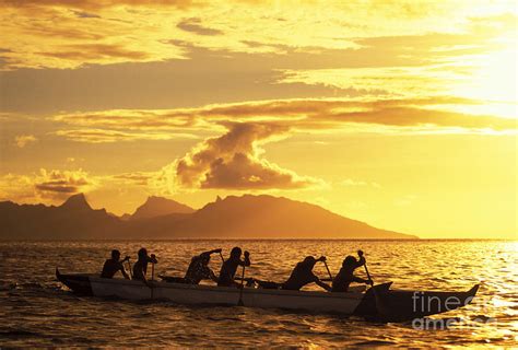 Men In Outrigger Canoe Photograph By Dana Edmunds Printscapes Fine