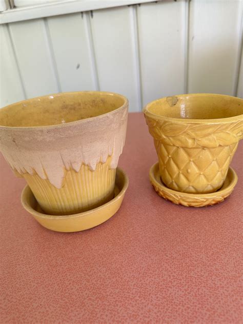 Mccoy Planters Icicle Drip And Quilted Yellow Indoor Or Outdoor