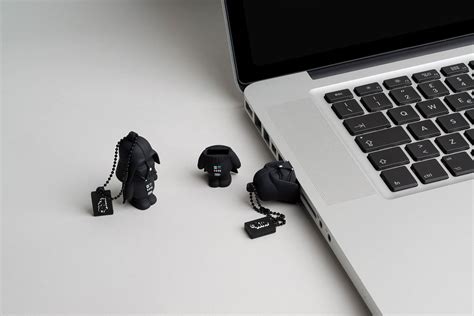 Star Wars USB Flash Drives on Behance