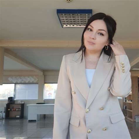 Alina Stavila - Colegiul Național „Mihai Viteazul” București - Chişinău ...