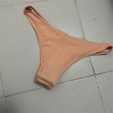 Bikini traje de baño calzón de Shein de segunda mano GoTrendier