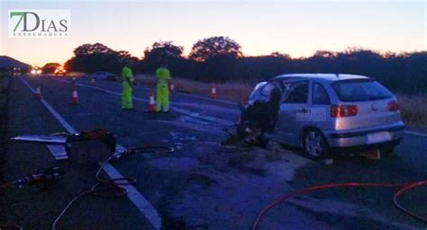 Im Genes Del Accidente Mortal En La Nacional Extremadura Dias