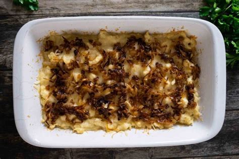 Käsespätzle German Cheese Spaetzle The Peasants Daughter