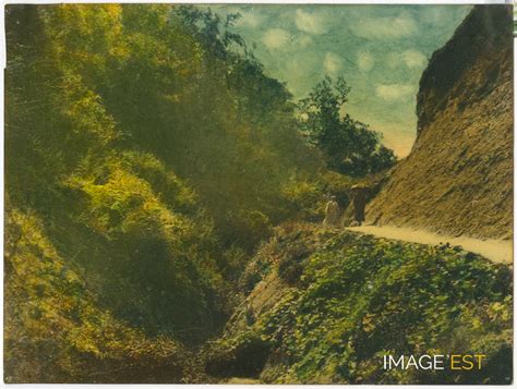 Sur un chemin de montagne André SCHAEFFER 1910 Fiche documentaire