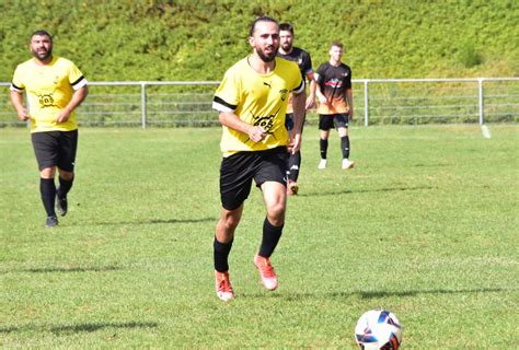 Football Coupe De France Torcy D Sort Avec Les Honneurs Face