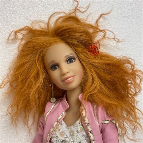 Pale Blonde Wig W Ringlets And Bangs Size Doll Peddlar
