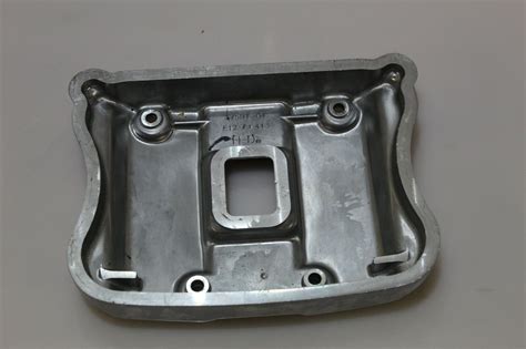 17581 04 HARLEY DAVIDSON VENTIL ROCKERBOX COVER SPORTSTER XL 883 EBay