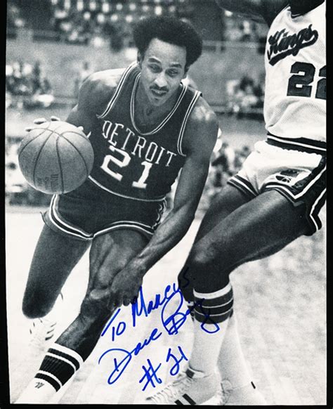 Lot Detail - Autographed Dave Bing Detroit Pistons NBA B/W 7 7/8” x 9-7/8” Paper Photo