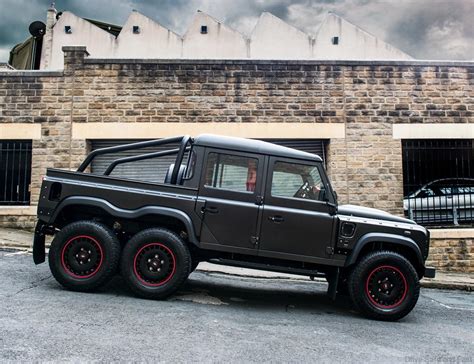 Ultimate DEFENDER A 670 Hp Kahn Design Flying Huntsman 66