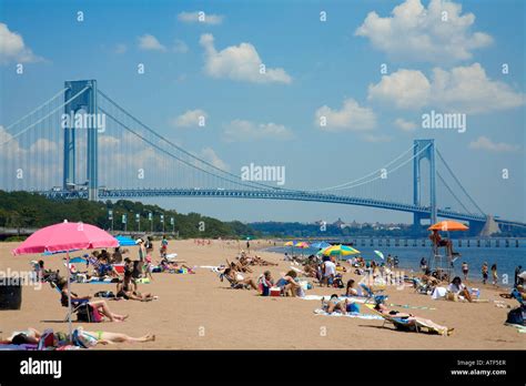 South Beach, Verrazano Beach, Staten Island, New York Stock Photo - Alamy