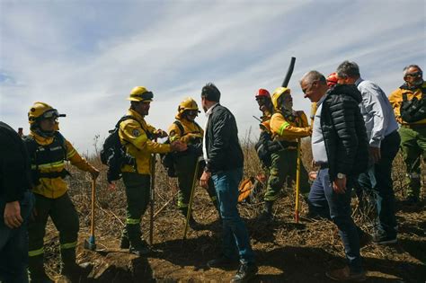 Cabandié Y Los Incendios En El Delta “santa Fe Está Acá Trabajando