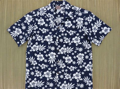 Aloha Hawaiian Shirt Hibiscus Floral Print Tropical Treasure Etsy