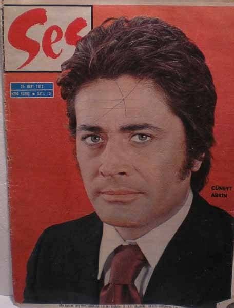 Cüneyt Arkın Resimleri - Sinemalar.com