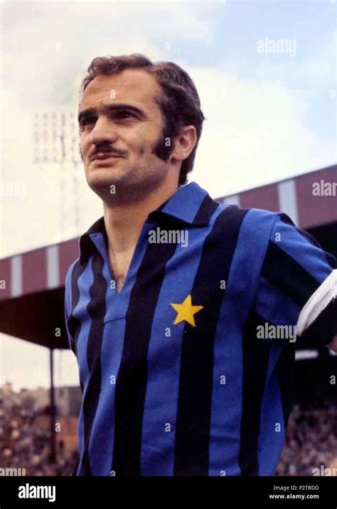 . Italiano: Mazzola con l'Inter. Licensing Mazzola, Sandro Categoria:Immagini di Sandro Mazzola ...