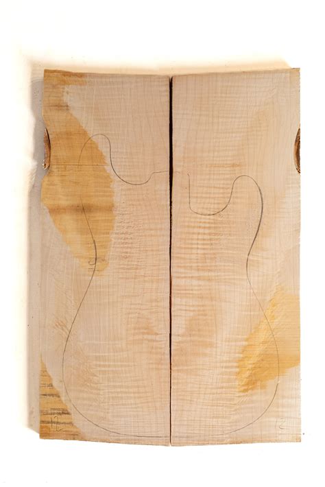 Flame Maple Electric Guitar Top 125 4a Grade Fmgt 12