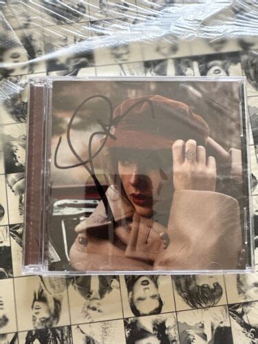 Red Taylors Version Signed Cd Taylor Swift Ebay