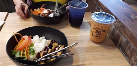 10 Must Eat Food Spots In Causeway Point From Sushi To Boat Noodles