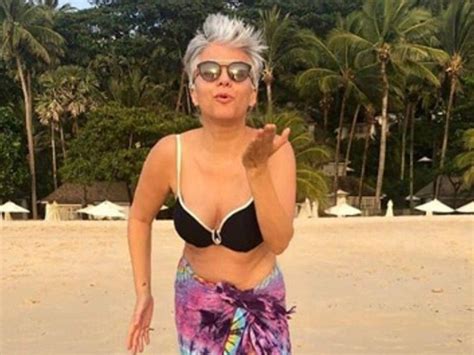 Birgit Schrowange schickt Bikini Grüße aus dem Urlaub Stars VOL AT