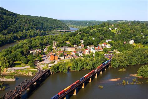 Most Charming River Towns In The Southern United States To Visit In