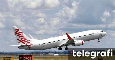 He Ran Naked On The Plane And Knocked Down A Flight Attendant The Australian Police Arrest The