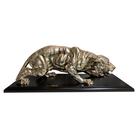 Bronze Tiger Sculpture At 1stdibs Bronze Tiger Statue Tiger Bronze