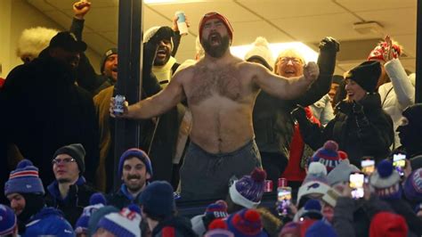 Look Jason Kelce Shirtless For Screaming Celebration Alongside Taylor Swift After Travis Kelce